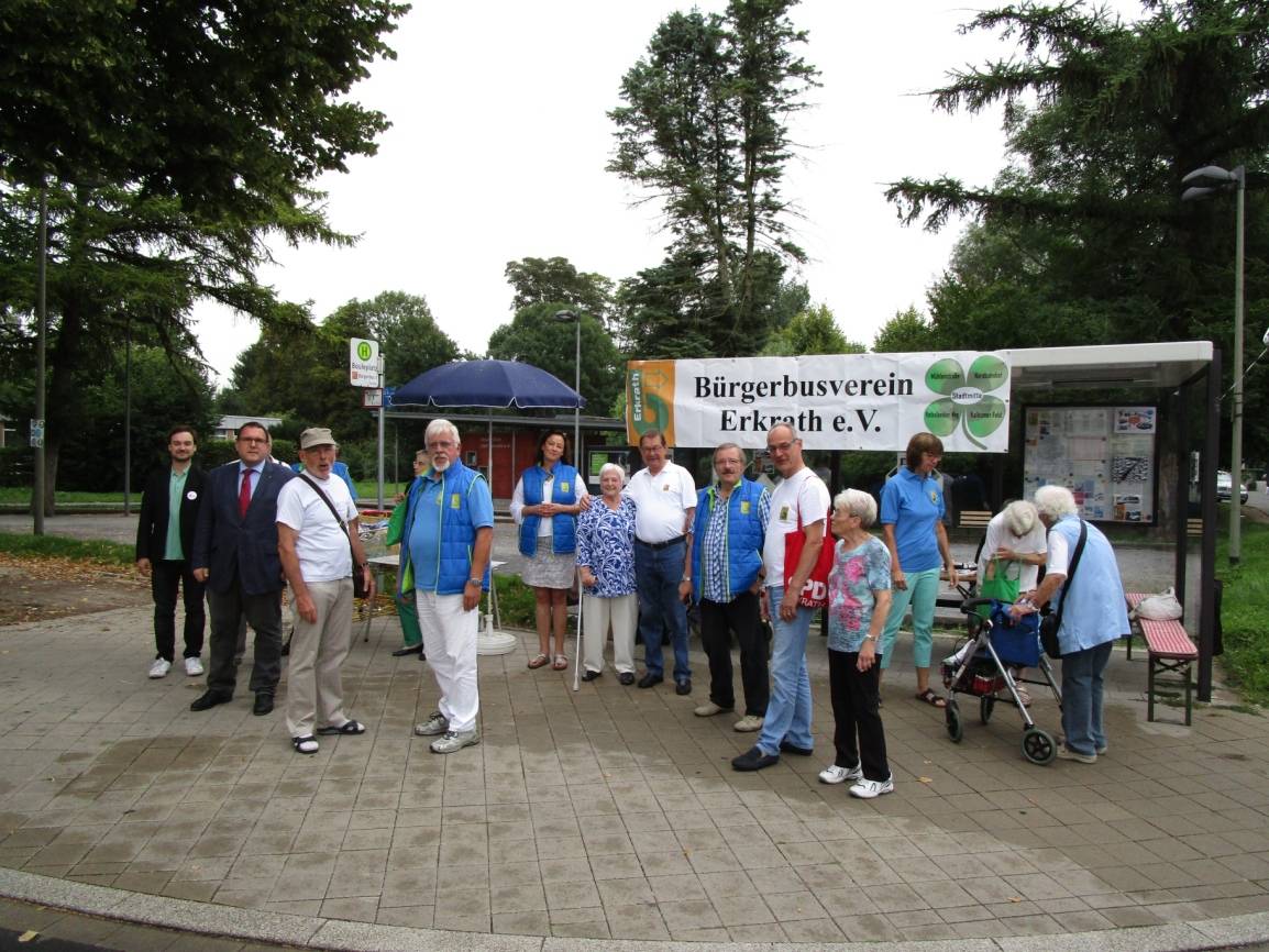 Bürgerbus feiert seinen siebten Geburtstag