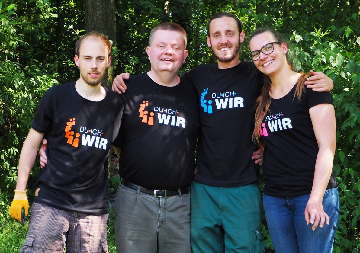  Jan Pfeifer, Reinhard Schmitz, Dominik Adolphy und Lena Niemann.(v.li.). 