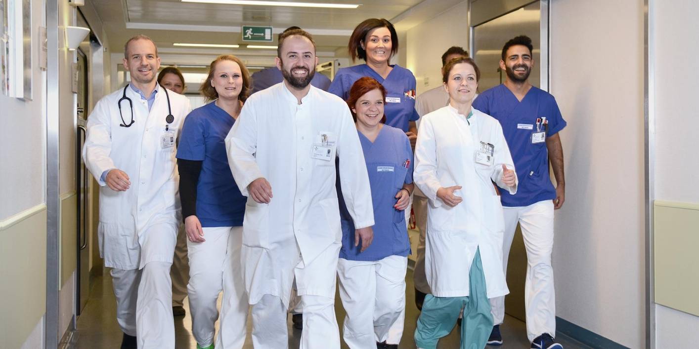 In allen Bereichen des Krankenhauses, ob in der Pflege, Medizin oder auch Verwaltung,...