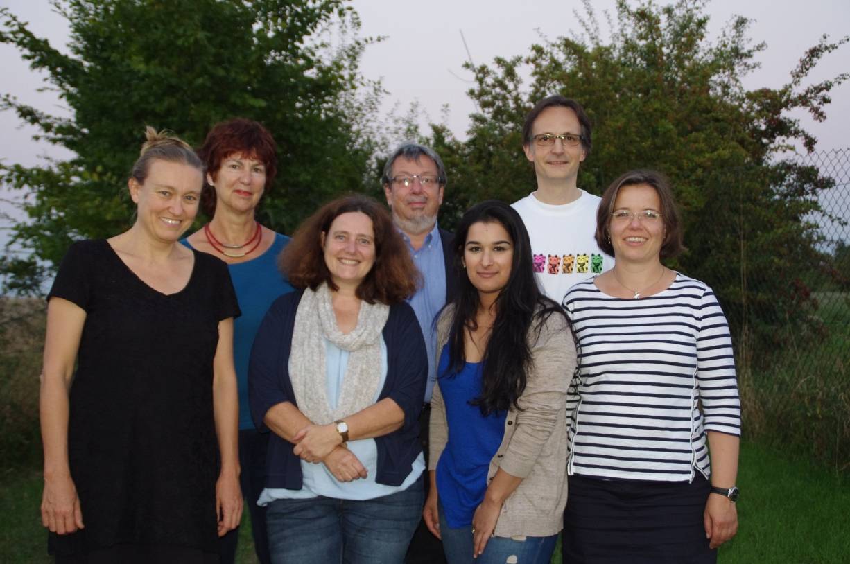  Der neu gewählte Vorstand des Ortsverbandes von Bündnis 90/Die Grünen: (v.li.) Sabine Börner, Barbara Geiss-Kuchenbecker, Andrea Stracke-Knitsch, Peter Knitsch, Schabestan Abromand, Peter Martin und Annerose Rohde. Auf dem Bild fehlt Jan Kubisch. 