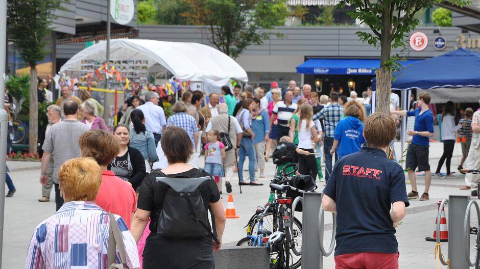 Viele Besucher lockte der Kirchentag bereits...