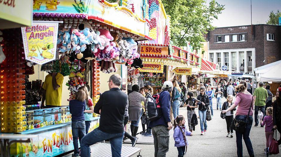 Die kleine Kirmes auf dem Gerberplatz lockte wieder viele Besucher...