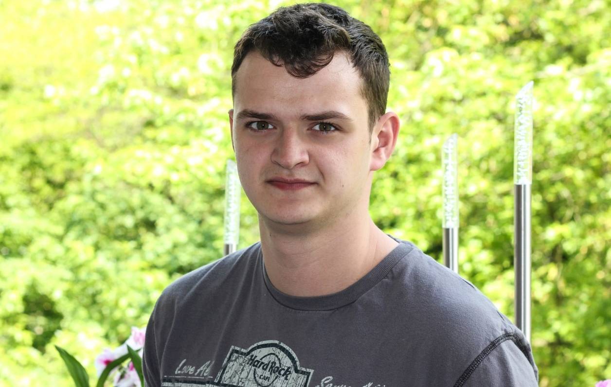  Robin Schäfer kommt aus Hochdahl und ist Hobbyfotograf. Regelmäßig sucht er Models, die er in Szene setzen kann. 