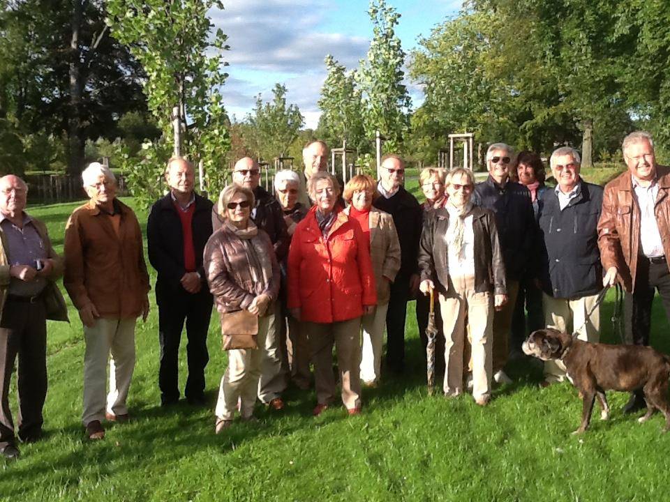  Eine Gruppe von Mitgliedern des CDU Stadtverbands Erkrath besucht Haus Unterbach. 