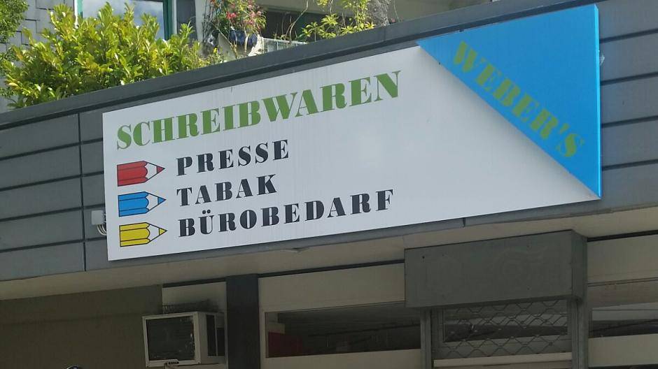 Der perfekte Tag: Bei Webers Schreibwaren gab es für Konrad Löber einen Wertgutschein,...