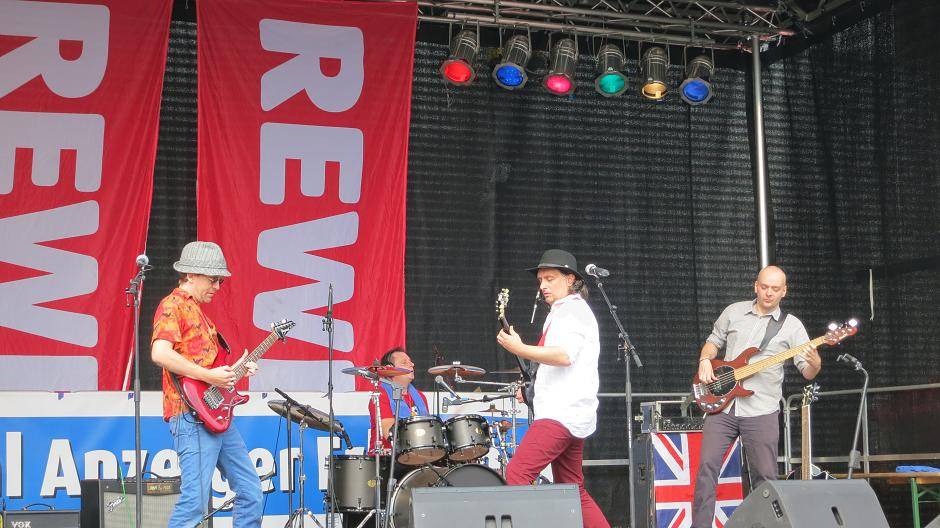 Lubin de Ville rockten das Publikum und wurden mit Platz 1...