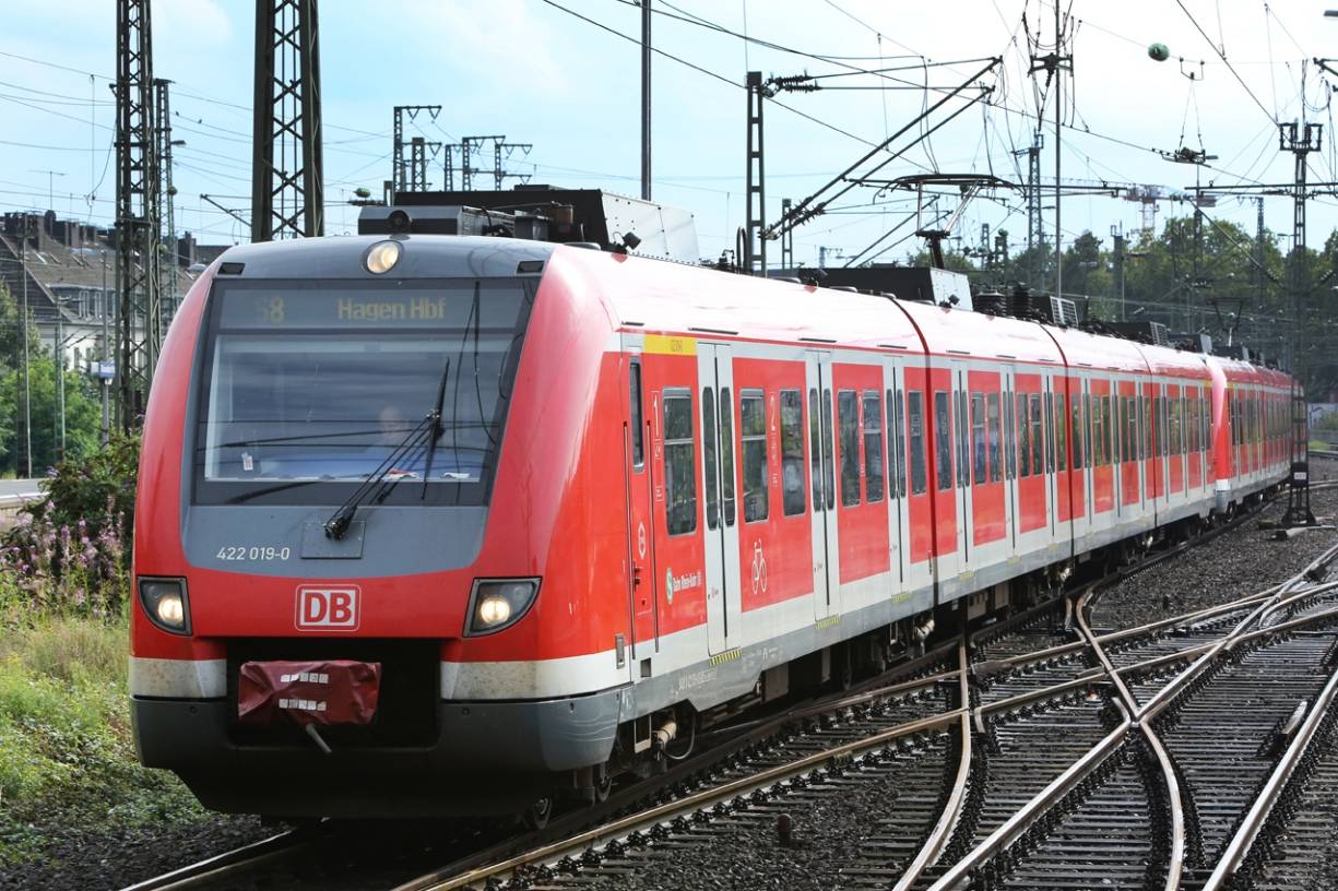 Deutsche Bahn hofft auf Entspannung im Februar: Probleme im öffentlichen Nahverkehr