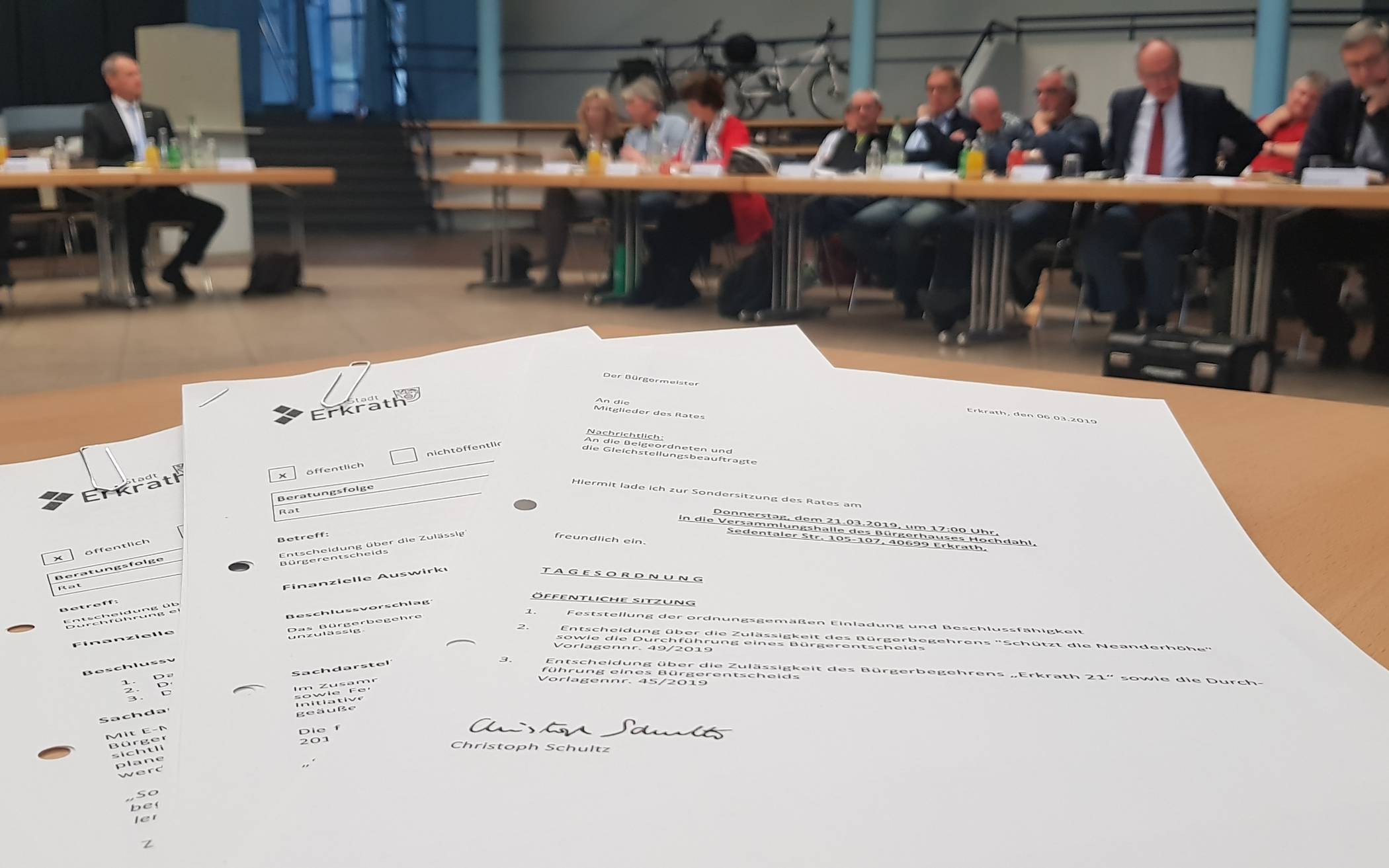 Über drei Stunden wurde über die