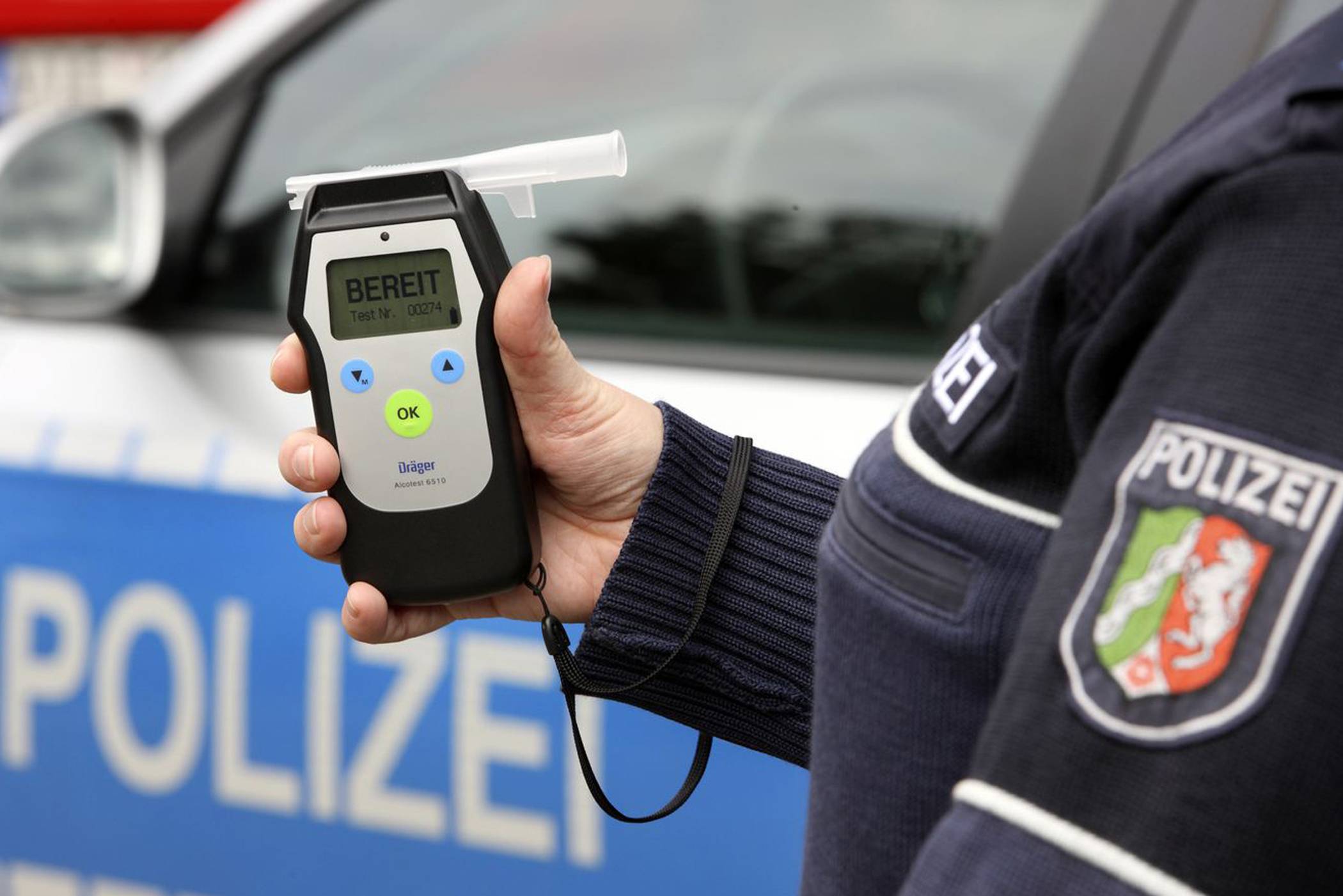 Auf der Sedentaler Straße: Nach Unfall alkoholisiert zu Fuß entfernt