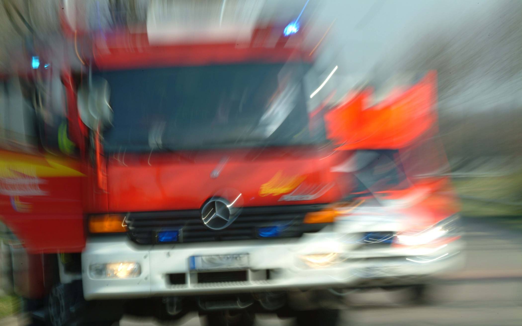 Polizei ermittelt nach Brandlegung: Feuer an der Realschule Rankestraße