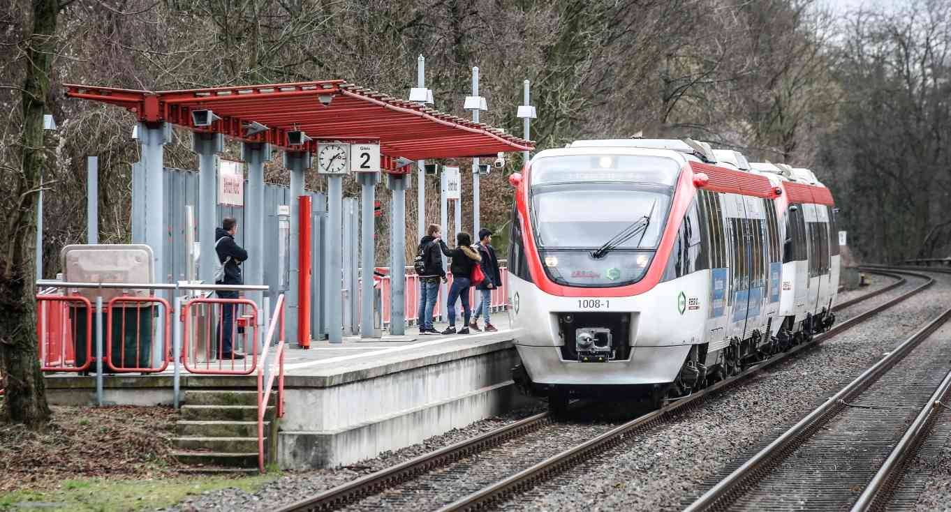 Bauarbeiten DB: Kabelarbeiten in Neuss Hbf