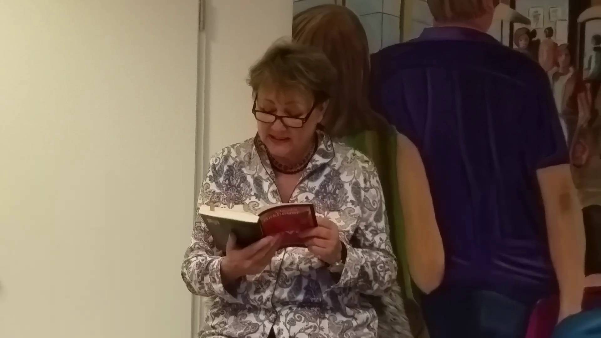  Claudia Birkheuer während ihrer Lesung bei „Hand in Hand“. 