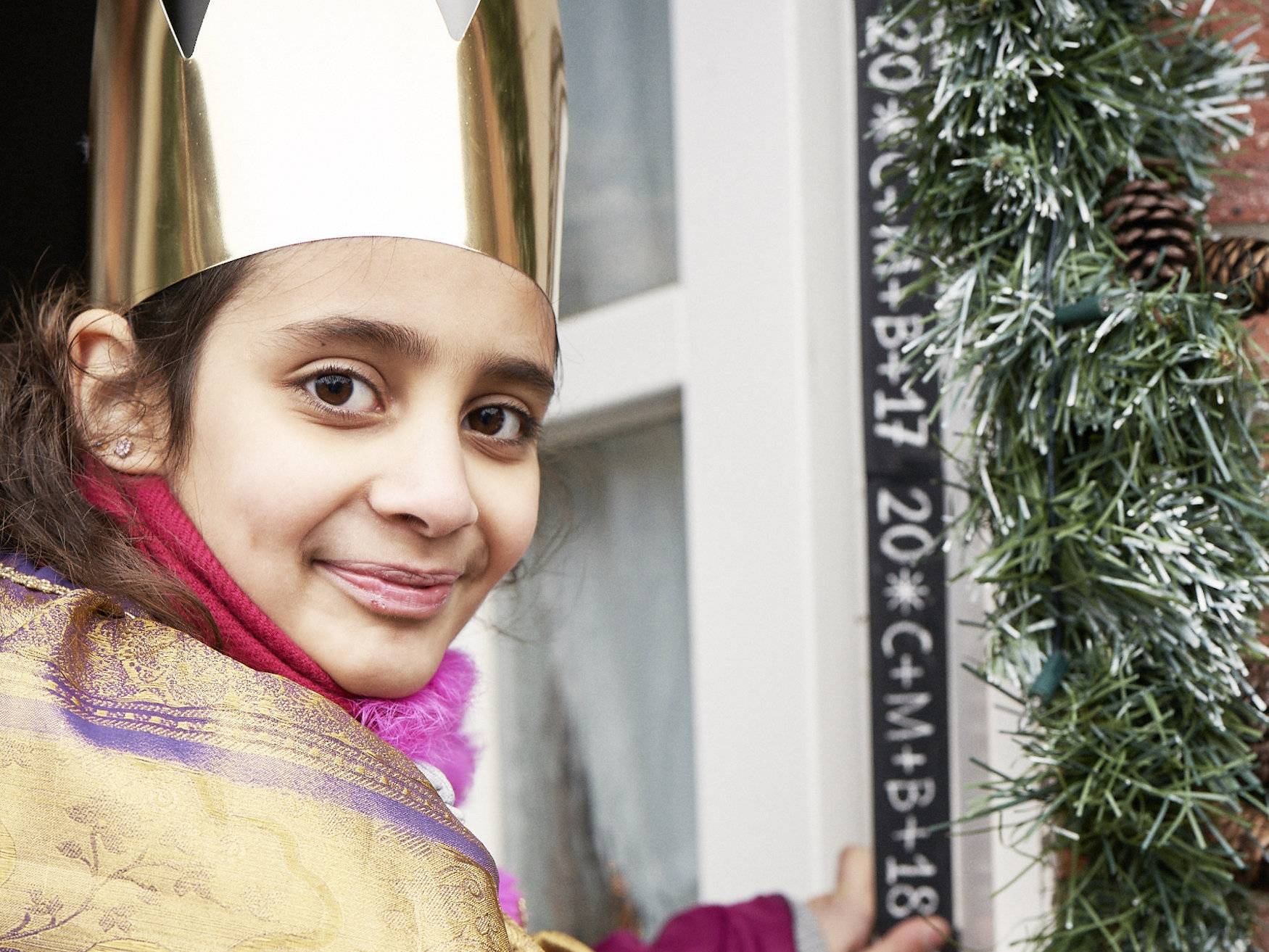 Sternsinger zu Besuch: Segen bringen, Segen sein